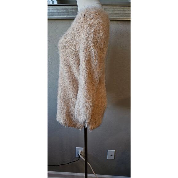 Chico's Size 0 Eyelash Shine Pullover Sweater Women S Pale Pink Grunge Cozy Soft - Picture 4 of 9